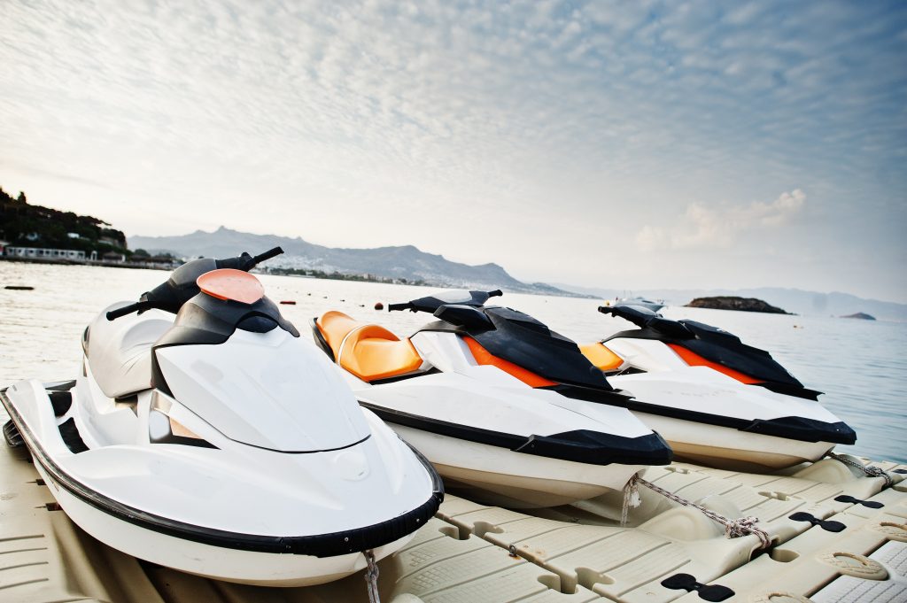 What Are the Benefits of Buying a Jet Ski at Auction?